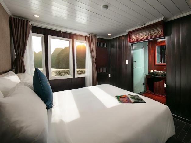 Hotel Ha Long Aqua Legend Cruise Exterior foto